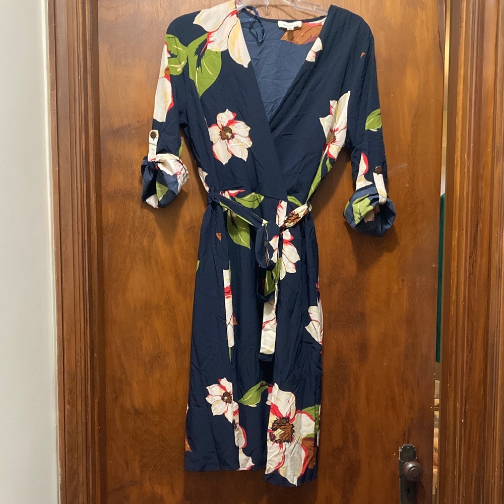 Floral Navy Midi Dress